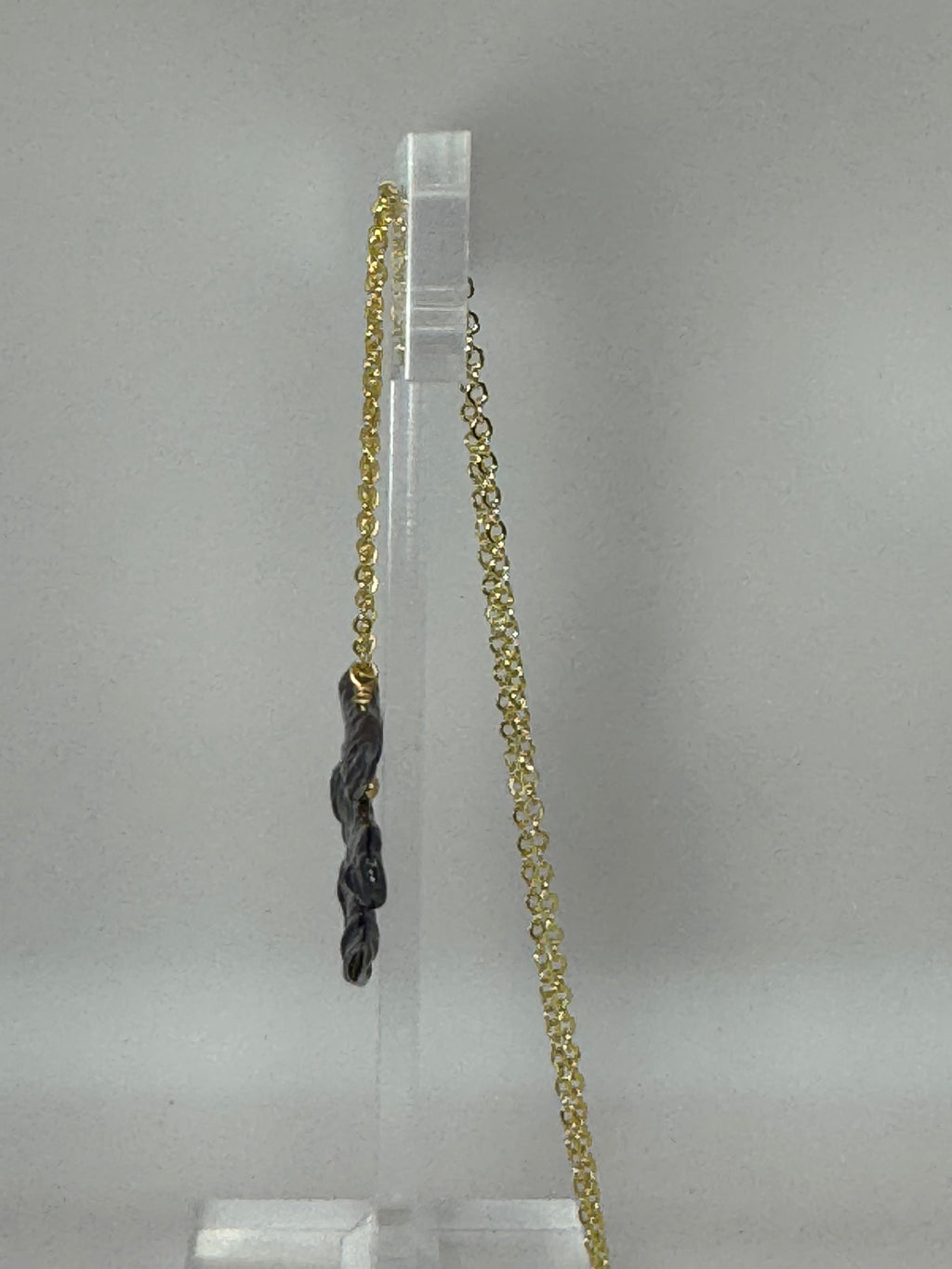 Midnight Current Necklace | Peacock Stick Pearl & 18K Gold Necklace
