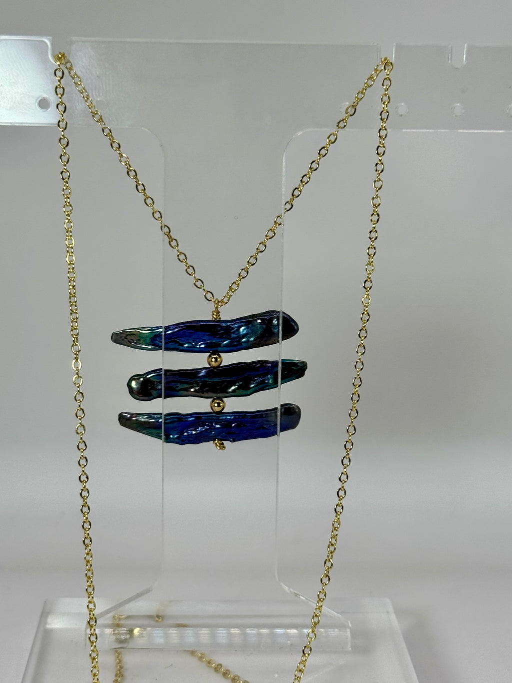 Midnight Current Necklace | Peacock Stick Pearl & 18K Gold Necklace