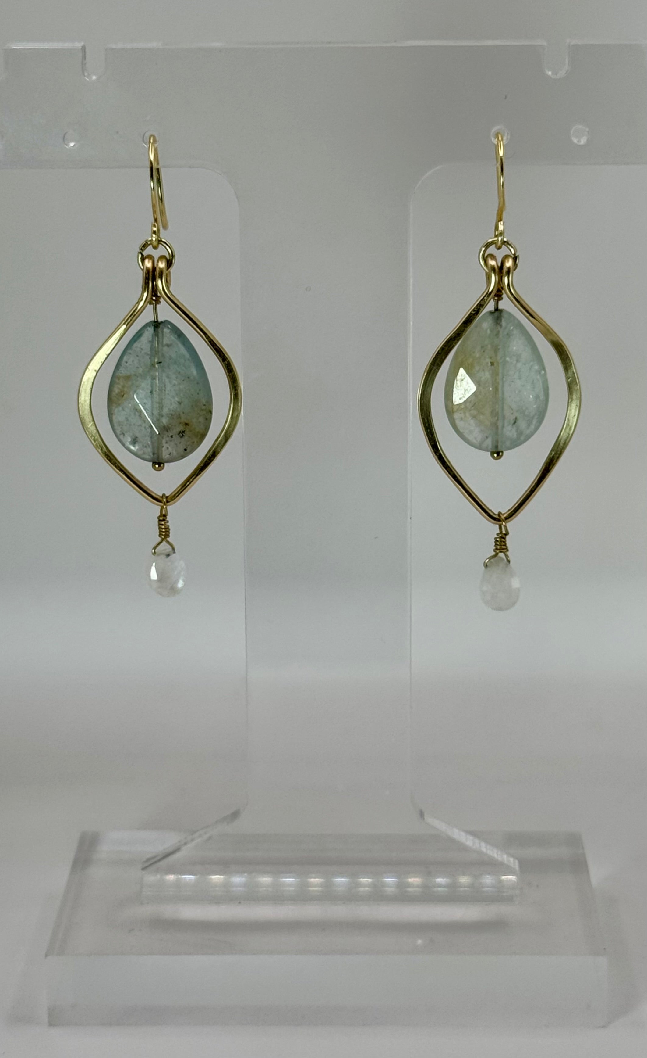 Aqua Coast | Aquamarine and Moonstone