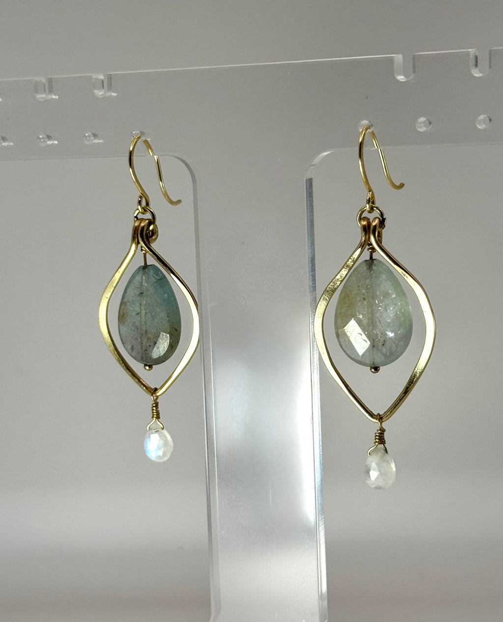 Aqua Coast | Aquamarine and Moonstone