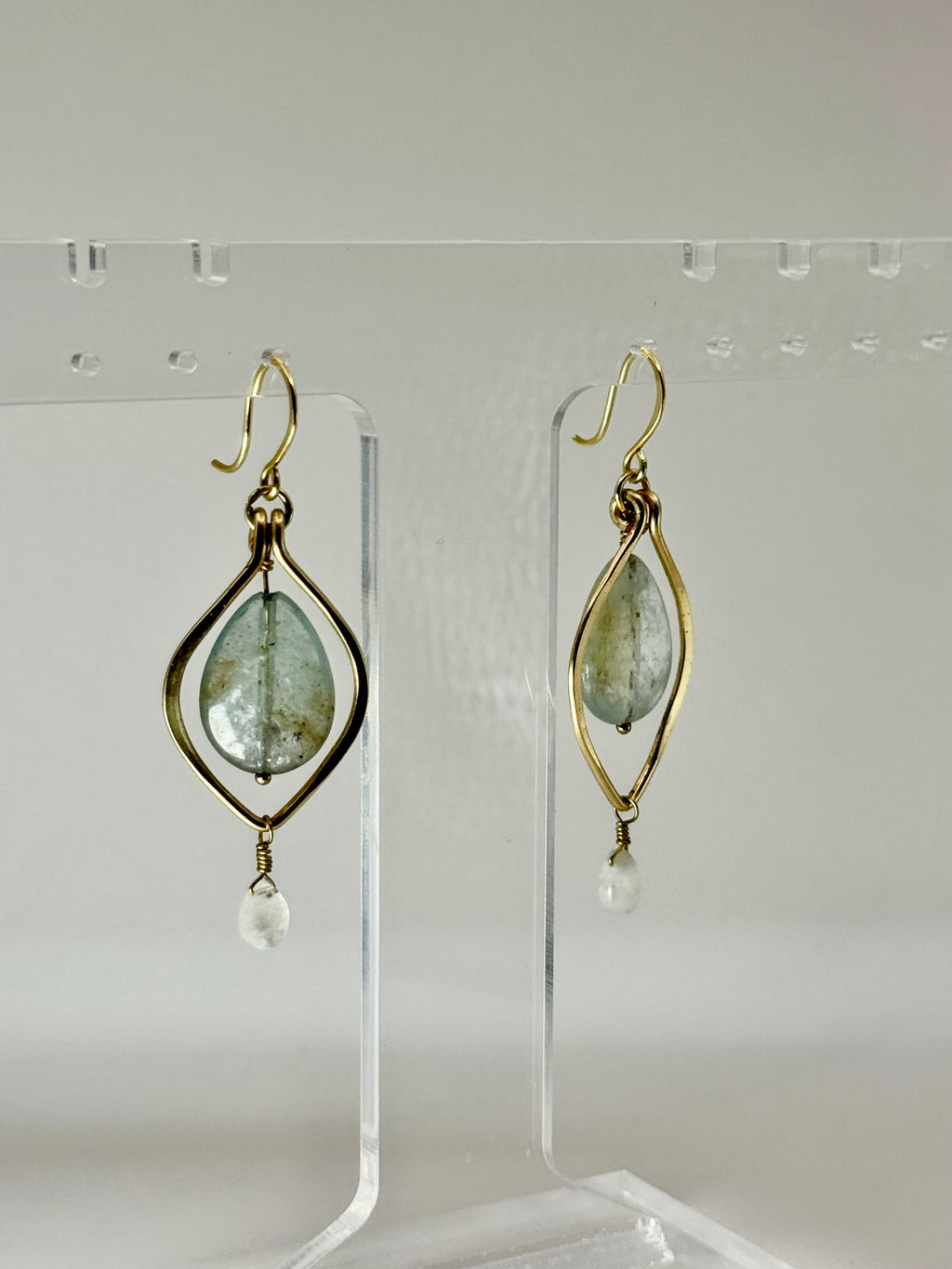 Aqua Coast | Aquamarine and Moonstone